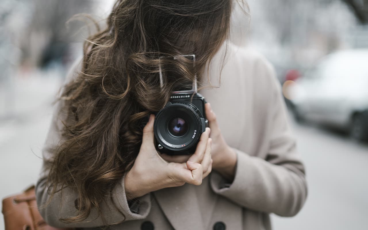 What are the genres of photography